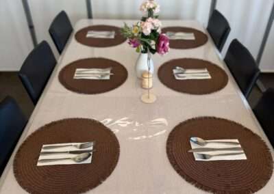 Restaurant serving lunch and dinner near me