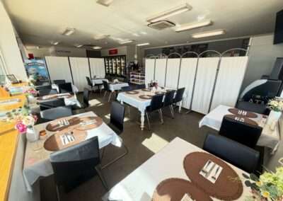Fresh burgers and takeaway food near me 500 meters